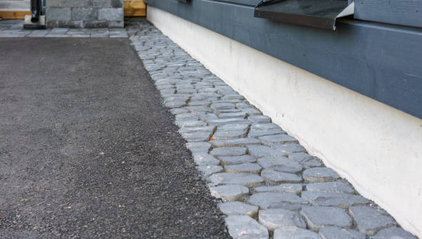 Best Professional Driveway Pavers  in Bellevue, WI